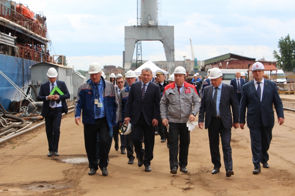 Балтийский завод проверили на готовность к строительству атомного ледокола «Лидер»