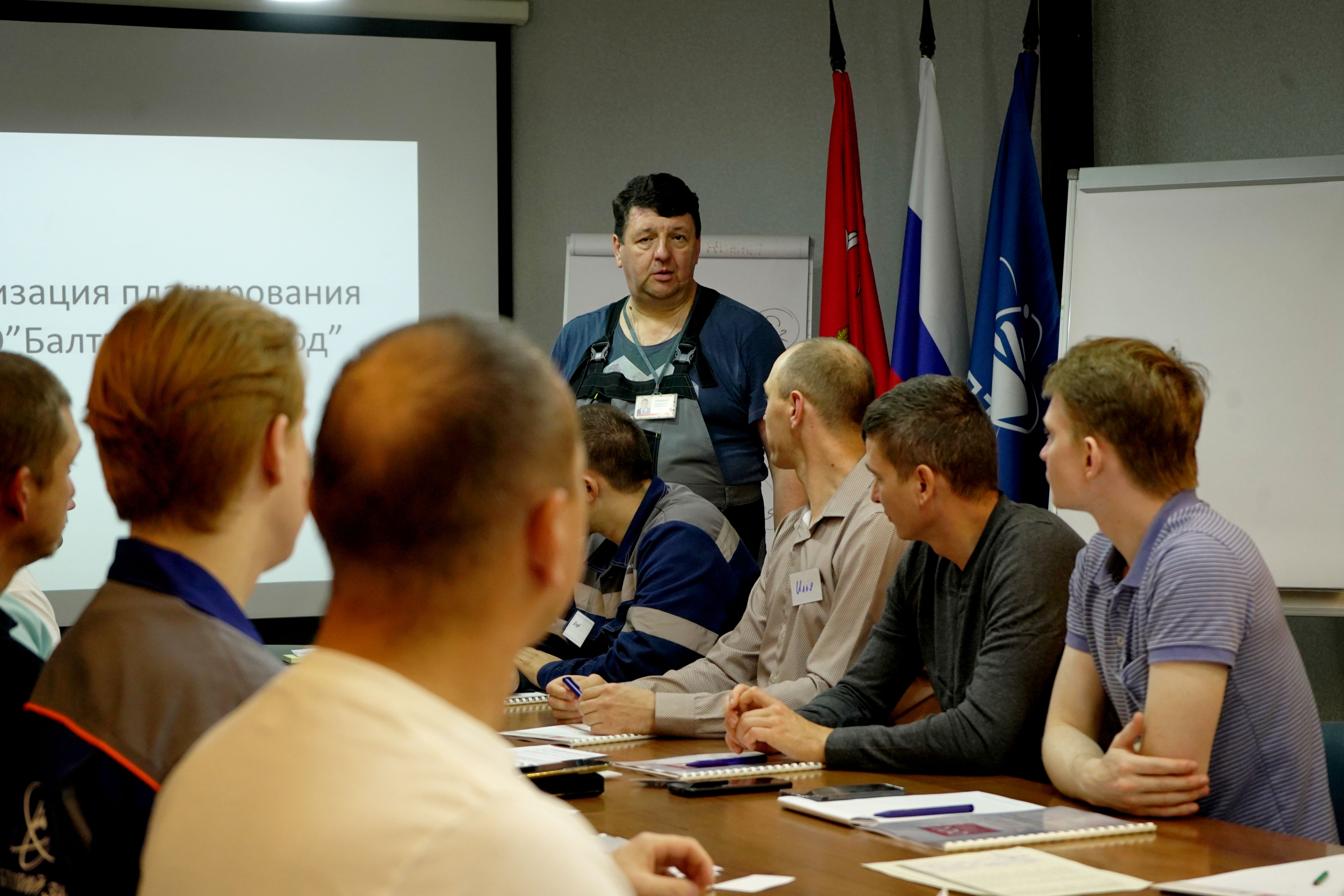Руководитель Балтийского завода встретился с участниками программы ОСК «Школа мастеров» Руководитель Балтийского завода встретился с участниками программы ОСК «Школа мастеров»