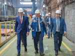 Глава Минпромторга России проверил ход строительства атомных ледоколов на Балтийском заводе ОСК